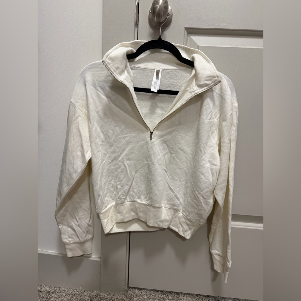 Skims Medium Cream Half Zip Sweatshirt. 🍦⚡️
